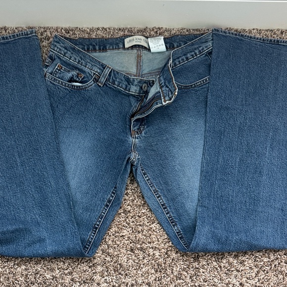 GAP Straight Leg Blue Jeans - Picture 1 of 2